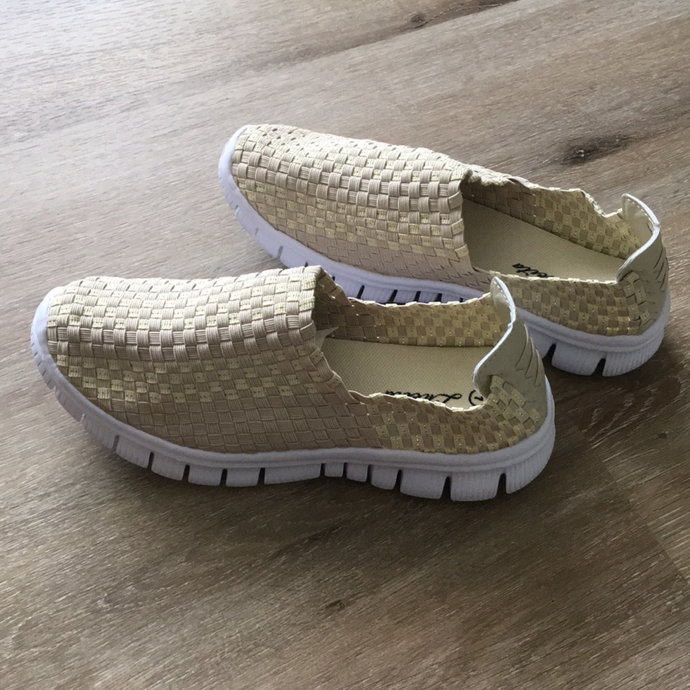 Beige Rubber Sole Woven Top Sneaker